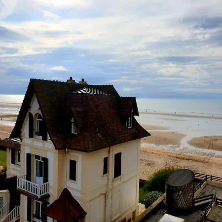 M2m Magnifique Vue - Avec Balcon - Les Pieds Dans L Eau! * ブロンヴィル・シュル・メール