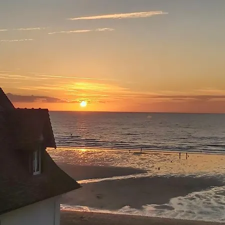 M2m Magnifique Vue - Avec Balcon - Les Pieds Dans L Eau! * Blonville-sur-Mer