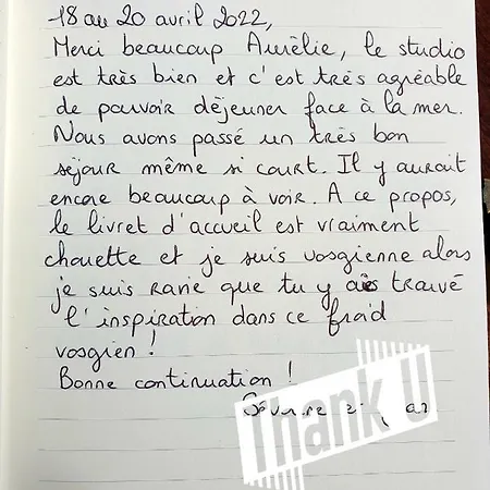 Appartement M2m Magnifique Vue - Avec Balcon - Les Pieds Dans L Eau! *