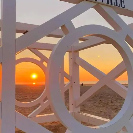 M2m Magnifique Vue - Avec Balcon - Les Pieds Dans L Eau! Appartement