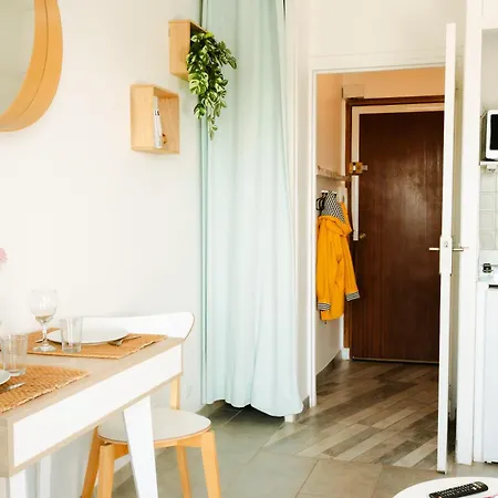 M2m Magnifique Vue - Avec Balcon - Les Pieds Dans L Eau! Appartamento *