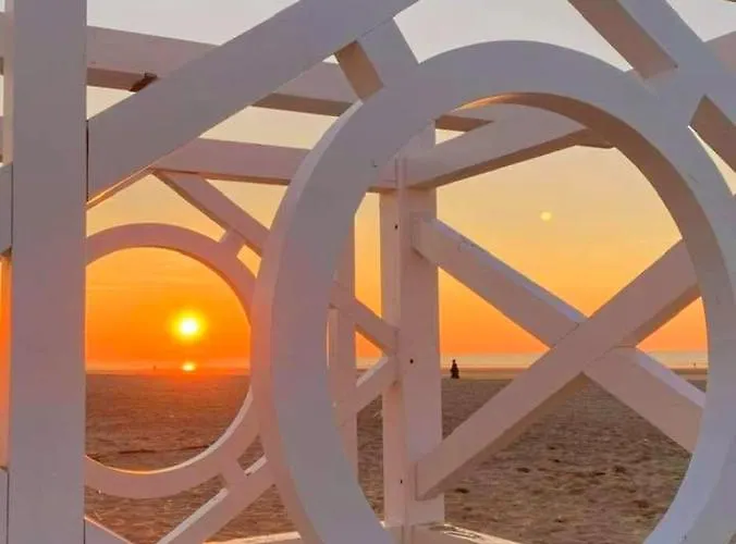 M2m Magnifique Vue - Avec Balcon - Les Pieds Dans L Eau! Appartement